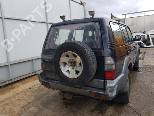 Right front indicator TOYOTA LAND CRUISER 90 (_J9_) 3.0 TD (KZJ90_, KZJ95_, KZJ90R, KZJ95R, KZJ90W, KZJ95W) | BP32342464C33 