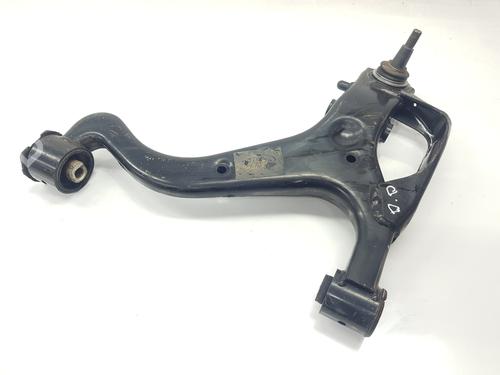Used Right front suspension arm LAND ROVER DISCOVERY III (L319) 2.7 TD 4x4 (190 hp) 31344030