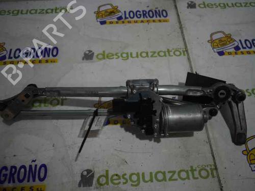 Used Front wiper motor BMW 3 Convertible (E93) 330 d (245 hp) 5789360