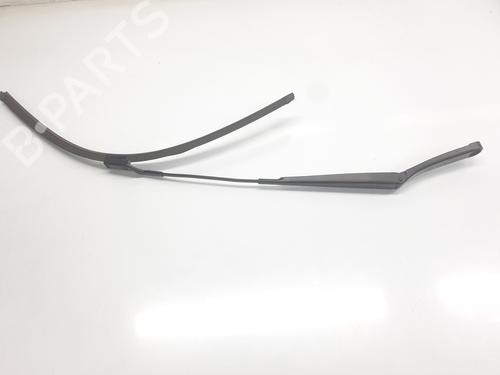 Used Front windshield wiper arm VW CRAFTER Van (SY_, SX_) 2.0 TDI FWD (SYB, SYC, SYD) (140 hp) 31175235