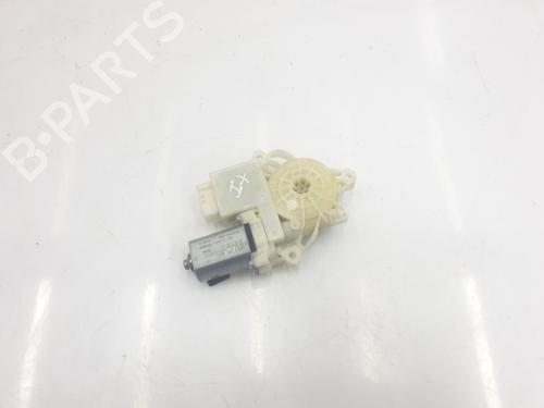 Rudehejsemotor bagstkærm venstre BMW 3 Touring (G21, G81) 330 i (258 hp) 10192195