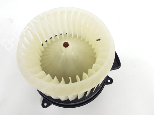 Heater blower motor AUDI A6 C7 (4G2, 4GC) 2.0 TDI | BP30468844M62