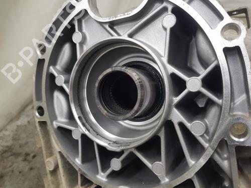 Transfer box LAND ROVER RANGE ROVER SPORT II (L494) 3.0 SDV6 4x4 | BP15186457M36 