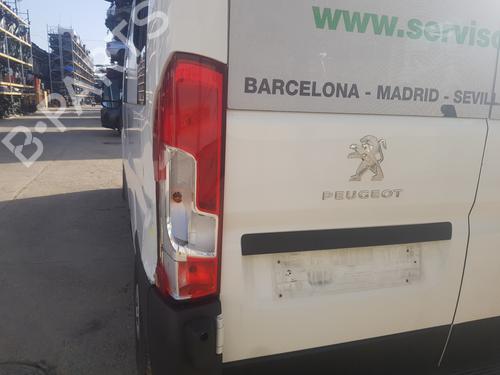 Kabinelys PEUGEOT BOXER Bus 2.2 BlueHDi 140 | BP32679565I8 