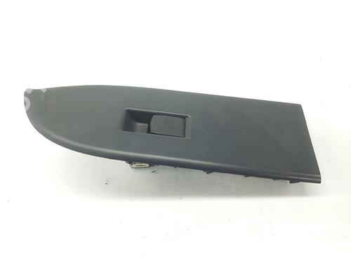 Used Right front window switch SUZUKI GRAND VITARA II (JT, TE, TD) 1.9 DDiS All-wheel Drive (JT419, TD44, JB419WD, JB419XD,... (129 hp) 10006830