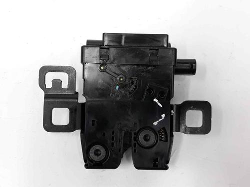 Tailgate lock LAND ROVER RANGE ROVER SPORT I (L320) 2.7 D 4x4 | BP5806776C101 