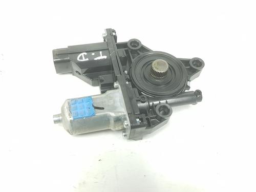 Rudehejsemotor bagstkærm højre KIA SORENTO III (UM) 2.2 CRDi (200 hp) 8338735