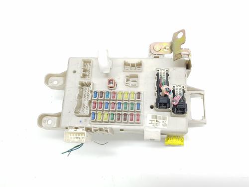 Used Fuse box Fuse box 38114257 38114257