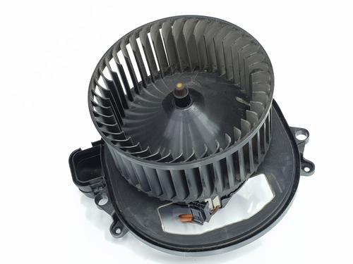 Used Heater blower motor BMW 1 (F21) 118 d (143 hp) 22808360