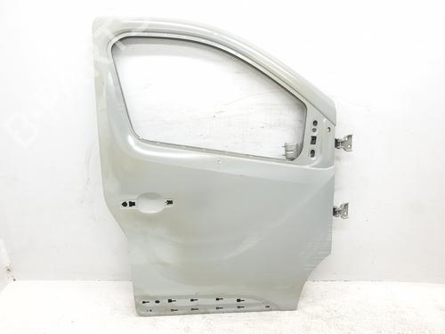 Used Right front door RENAULT TRAFIC III Van (FG_) 1.6 dCi 140 (FGMA, FGMC) (140 hp) 29708600
