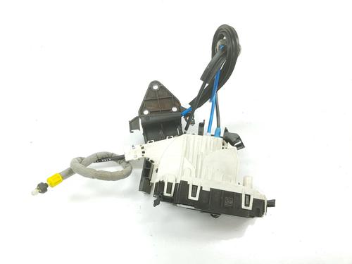 Rear left lock MERCEDES-BENZ C-CLASS (W204) C 220 CDI (204.008) | BP11173974C100 