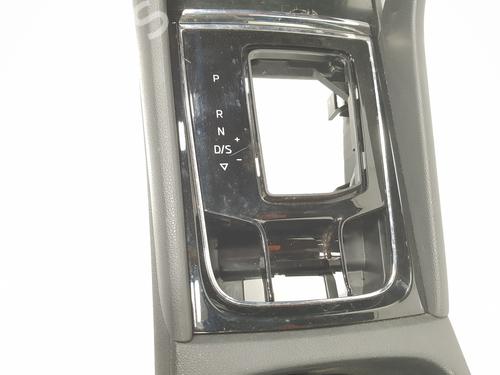 Armrest / Center console SKODA KAROQ (NU7, ND7)  | BP31792483I20 