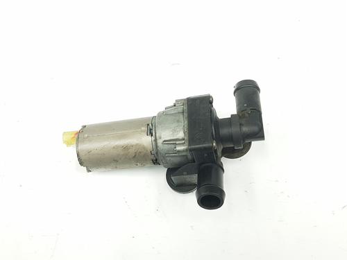 Used Auxiliary water pump BMW 1 (E87) 118 d (143 hp) 14089286