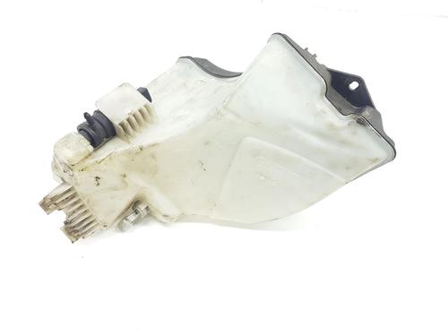 Windscreen washer tank BMW 3 (E46) 330 xd | BP7421229C113