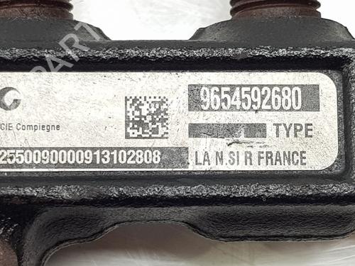 Injection rail FORD FOCUS C-MAX (DM2) 1.6 TDCi | BP33861411M98 - Image 6