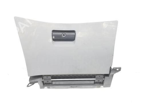 Used Glove box BMW 3 (E46) 320 d (136 hp) 12145043