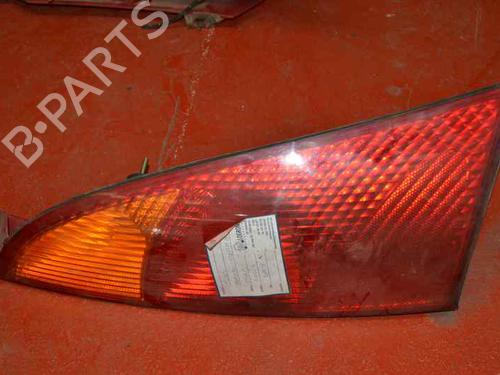 Venstre baglygte FORD FOCUS I (DAW, DBW) 1.6 16V (100 hp) 1193591