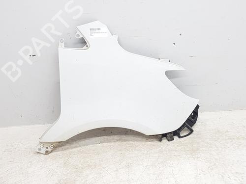 Used Right front fenders Right front fenders MERCEDES-BENZ SPRINTER 3,5-t Van (B906) 311 CDI (906.631, 906.633, 906.635, 906.637) (114 hp) 35813970 35813970