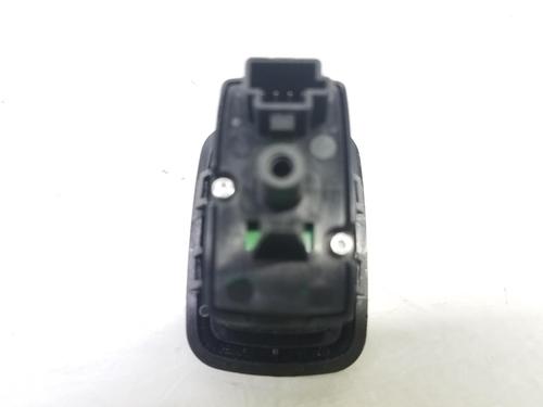 Right rear window switch MERCEDES-BENZ B-CLASS Sports Tourer (W245) B 180 CDI (245.207) | BP8623879I28 