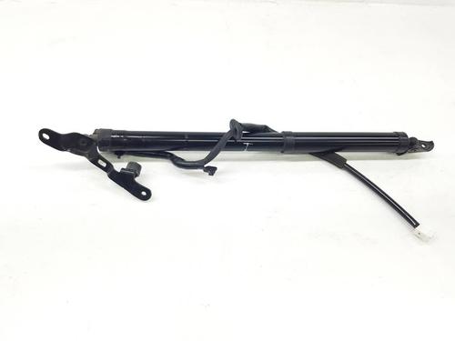 tailgate-lift-support-toyota-rav-4-iv-_a4_-2012-2013-2014-2015-2016-2017-2018-2019-39597024 main image