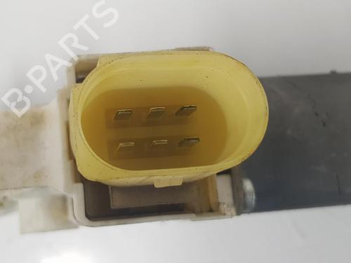 Left front window motor BMW 3 Touring (E91) 318 d | BP10328279E21 