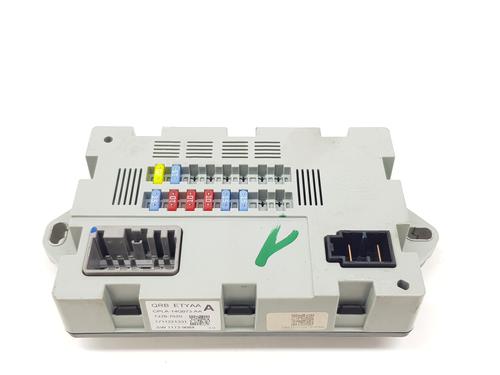 Used Fuse box JAGUAR F-PACE (X761) 2.0 Ti4 AWD (250 hp) 15012397