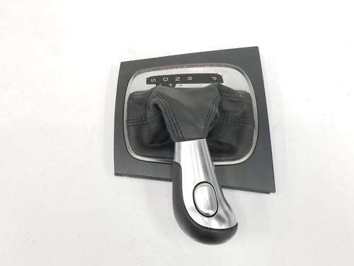 Used Shift knob AUDI A3 Sportback (8PA) 1.6 TDI (105 hp) 12599478