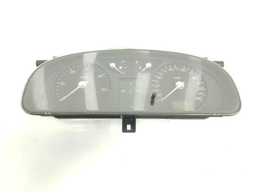Used Instrument cluster RENAULT LAGUNA II (BG0/1_) [2001-2007]  9583972