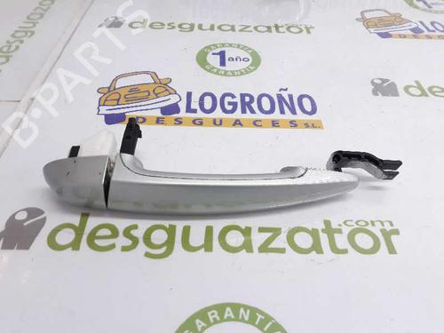 Used Rear left exterior door handle BMW 1 (E87) 118 d (143 hp) 1640799