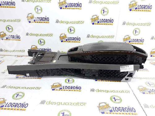 Used Armrest / Center console Armrest / Center console BMW 7 (E65, E66, E67) 730 d (218 hp) 7895389 7895389