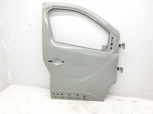 Used Right front door Right front door 21003609 21003609