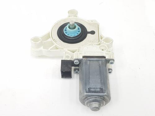 Left front window motor VW PASSAT B8 Variant (3G5, CB5) 2.0 TDI | BP17948130E21 