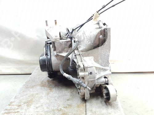 Gearbox FORD TOURNEO COURIER B460 MPV 1.6 TDCi | BP29811071M3