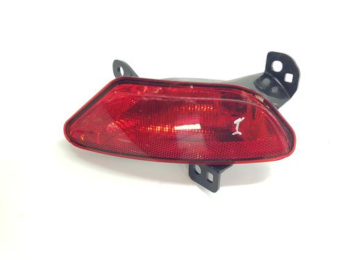 Farolim esquerdo pára-choques traseiro Farolim esquerdo pára-choques traseiro RENAULT ARKANA I (LCM_, LDN_) [2019-2026] 33861531 33861531