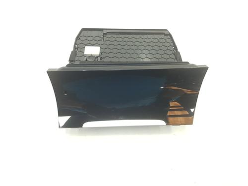 Used Glove box VW GOLF VII (5G1, BQ1, BE1, BE2) 2.0 TDI (150 hp) 10328832