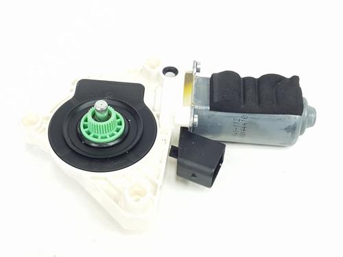 Used Right rear window motor Right rear window motor MERCEDES-BENZ CLA Coupe (C117) CLA 220 CDI / d (117.303) (170 hp) 36566518 36566518