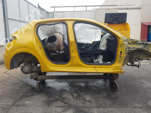 Centralt baglys PEUGEOT 208 II (UB_, UP_, UW_, UJ_)  | BP29943407I39 