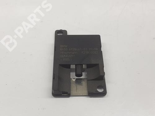 Used Electronic module Electronic module BMW 3 Touring (E91) 318 d (143 hp) 10328276 10328276