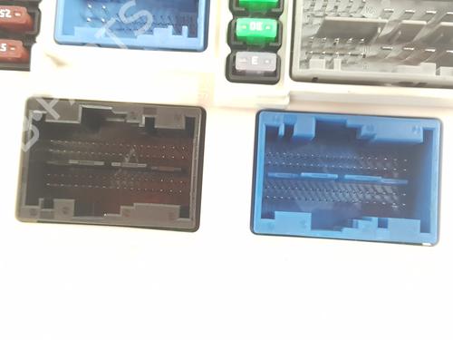 Fuse box OPEL ASTRA L Sports Tourer (OV5) 1.2 (FRHNSL, FRHNSR) | BP29807435E1