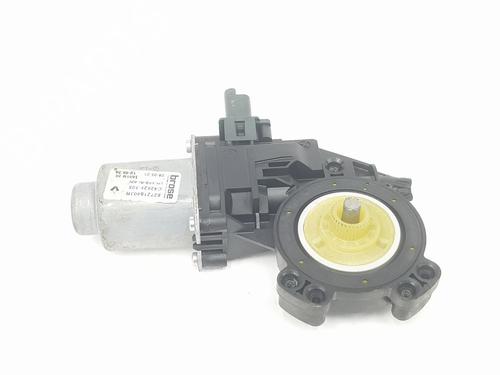 Elevador vidro trás esquerdo RENAULT MEGANE IV Hatchback (B9A/M/N_) 1.5 dCi 110 (B9A3) (110 hp) 16919778