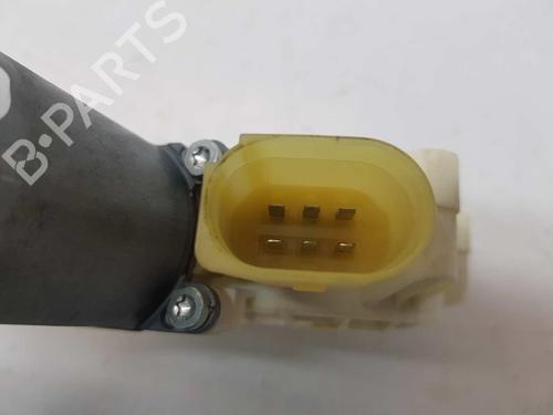 Right front window motor BMW 5 (E60) 520 d | BP6071229E20 
