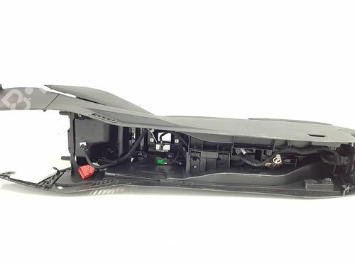 Armrest / Center console CITROËN C4 III (BA_, BB_, BC_) 1.2 Hybrid 136 (BAHPYJ) | BP39509394I20 - Image 5