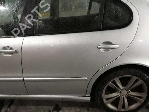 Right rear window motor SEAT LEON (1M1) 1.9 TDI | BP2840471E22 