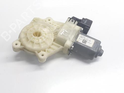 Used Left rear window motor FORD FOCUS III 1.6 TDCi (115 hp) 24319352