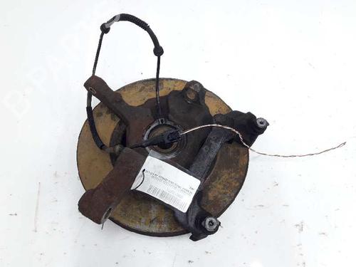 Used Right front steering knuckle RENAULT TRAFIC II Platform/Chassis (EL) 2.0 16V (117 hp) 10256133