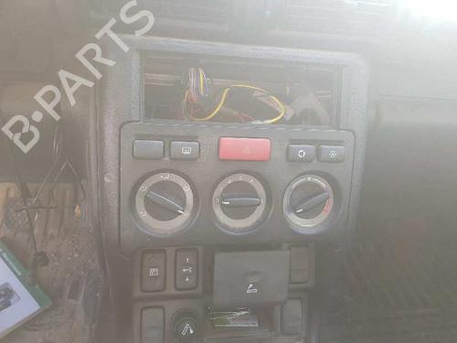 Left taillight LAND ROVER FREELANDER I (L314) 2.0 Td4 4x4 | BP8123715C34 