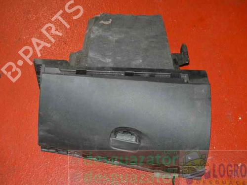 Used Glove box RENAULT MEGANE III Grandtour (KZ0/1) [2008-2016]  1423177