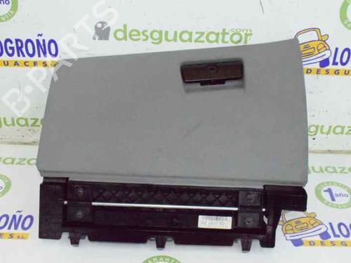 Used Glove box BMW X3 (E83) 2.0 d (150 hp) 1216414