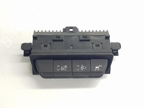 switch-renault-kangoo-iii-mpv-2021-34736136 main image