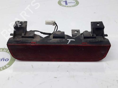 Used Rear center light MITSUBISHI PAJERO III (V7_W, V6_W) 3.2 Di-D (V68W, V78W) (165 hp) 10975360